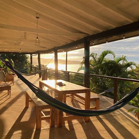 Venao Surf Lodge Плая Венао Екстериор снимка