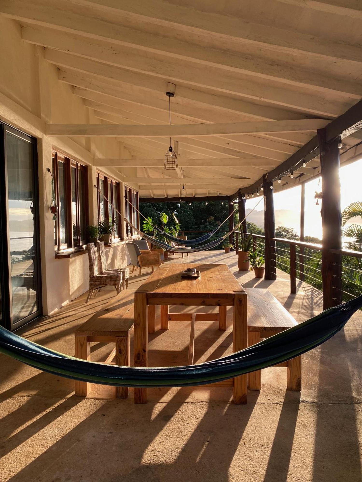 Venao Surf Lodge Плая Венао Екстериор снимка