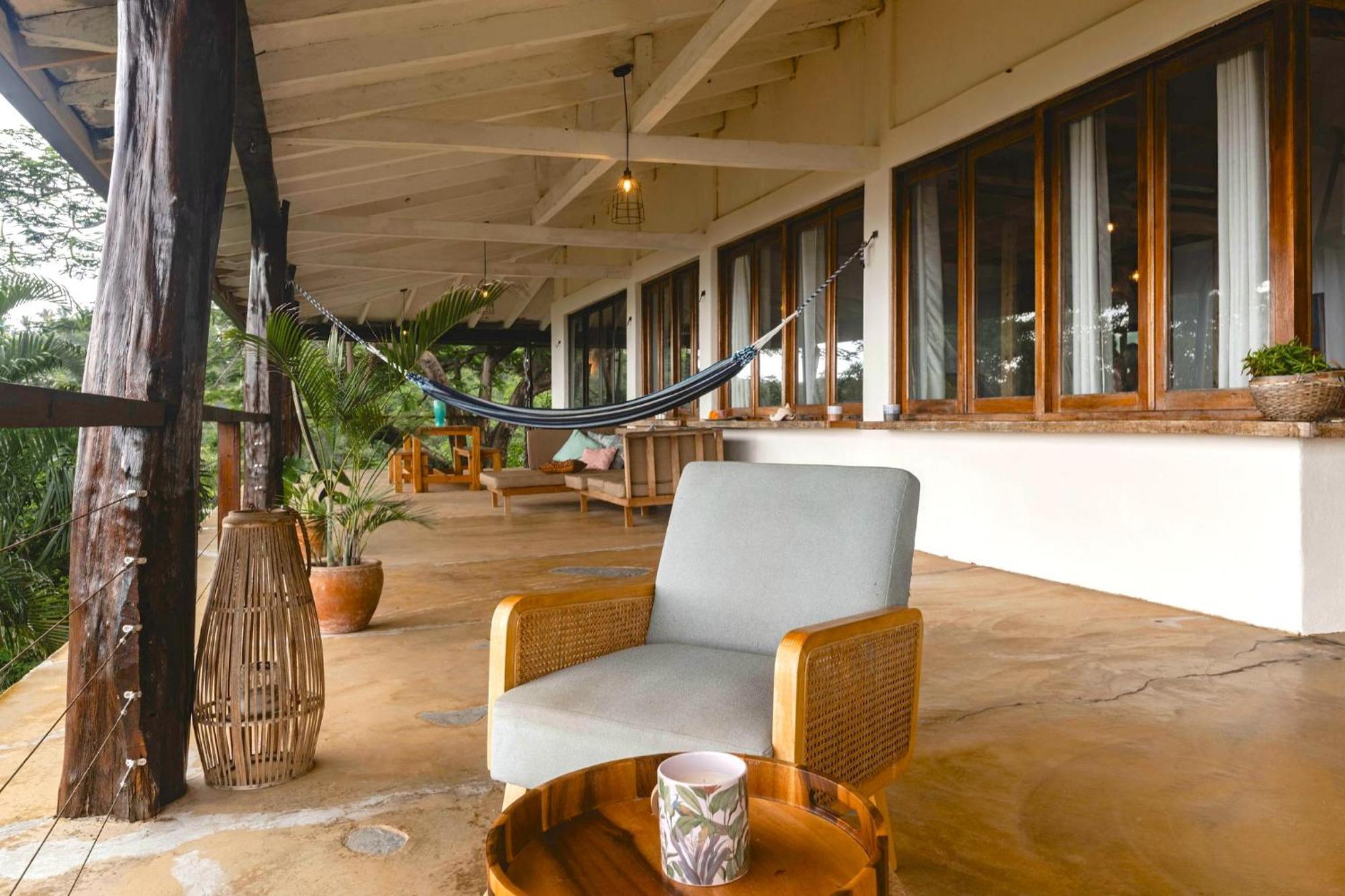 Venao Surf Lodge Плая Венао Екстериор снимка