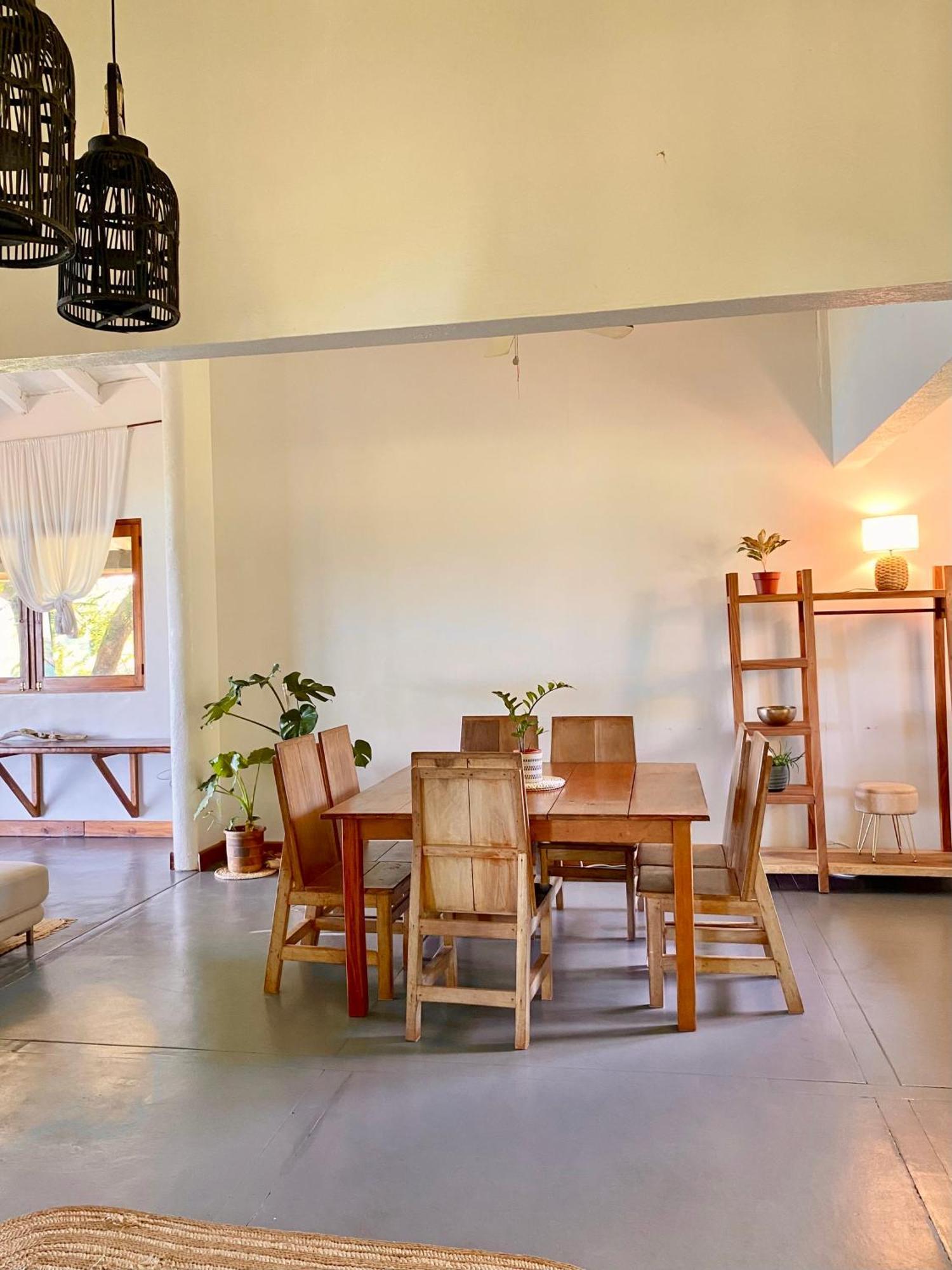 Venao Surf Lodge Плая Венао Екстериор снимка